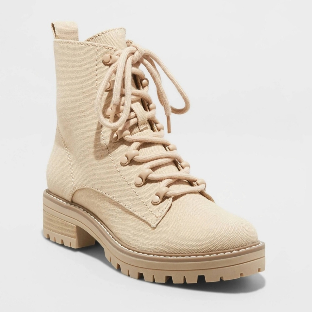 Universal Threads Cream Combat Moto Boots with Lace-Up Design Size 8